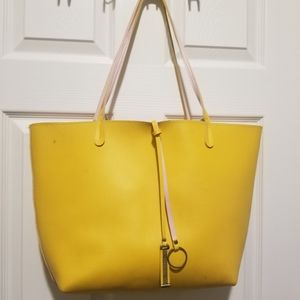 [SOLD] Mininalist yellow tote bag